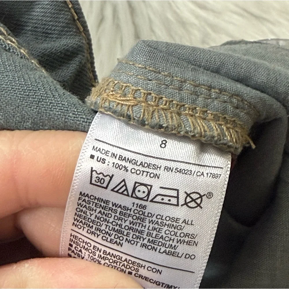 Old Navy Gray Baggy Jeans - Boys Size 8